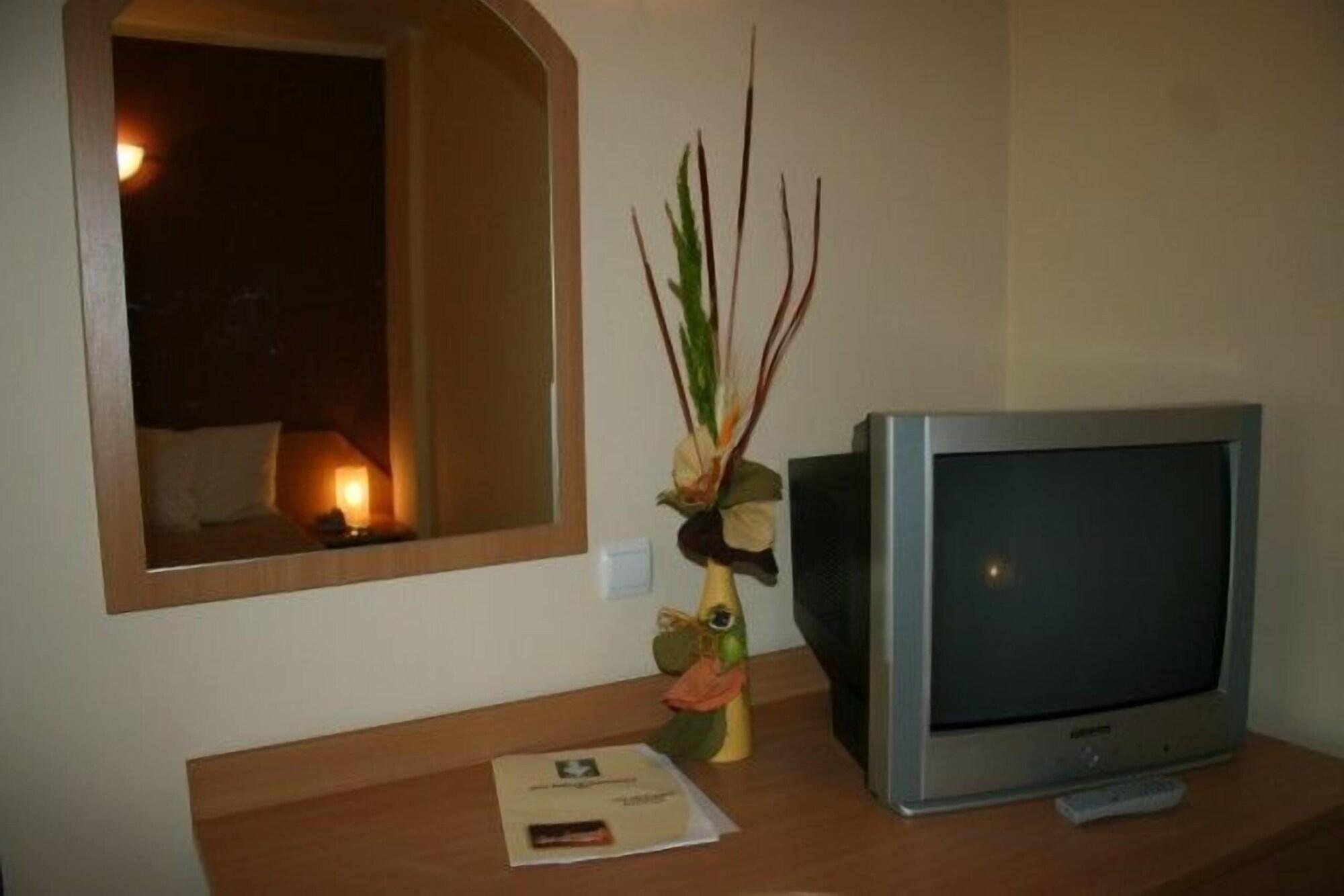 Hotel Apollo Central Sibiu Exteriör bild