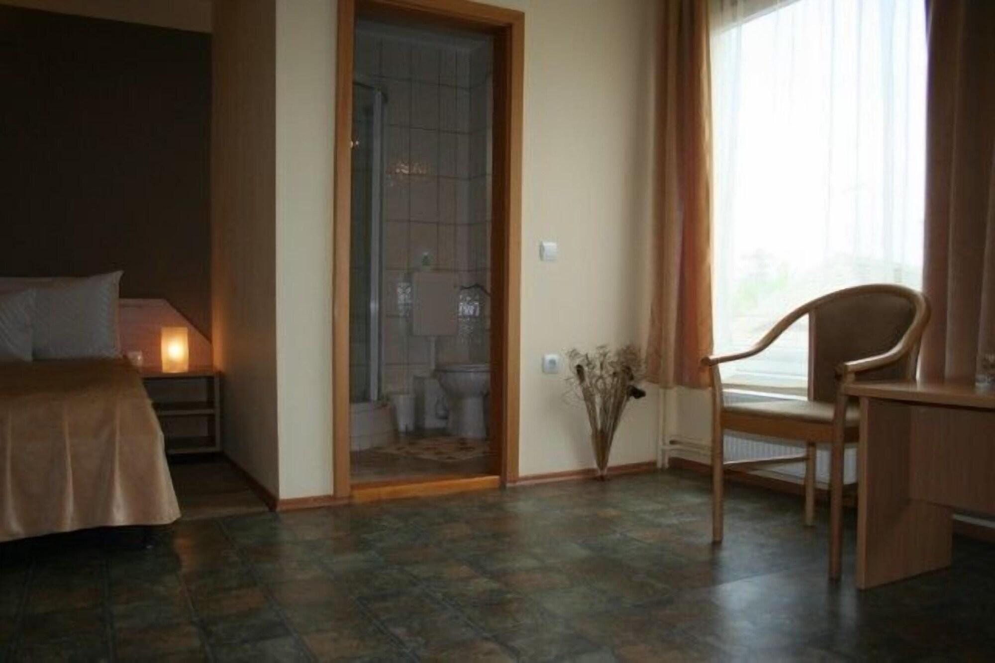 Hotel Apollo Central Sibiu Exteriör bild