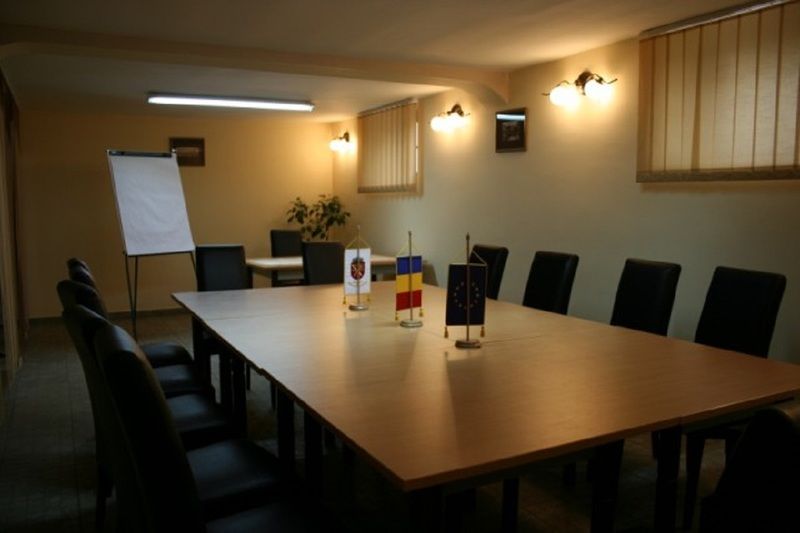 Hotel Apollo Central Sibiu Exteriör bild
