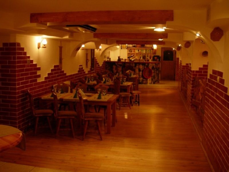 Hotel Apollo Central Sibiu Exteriör bild